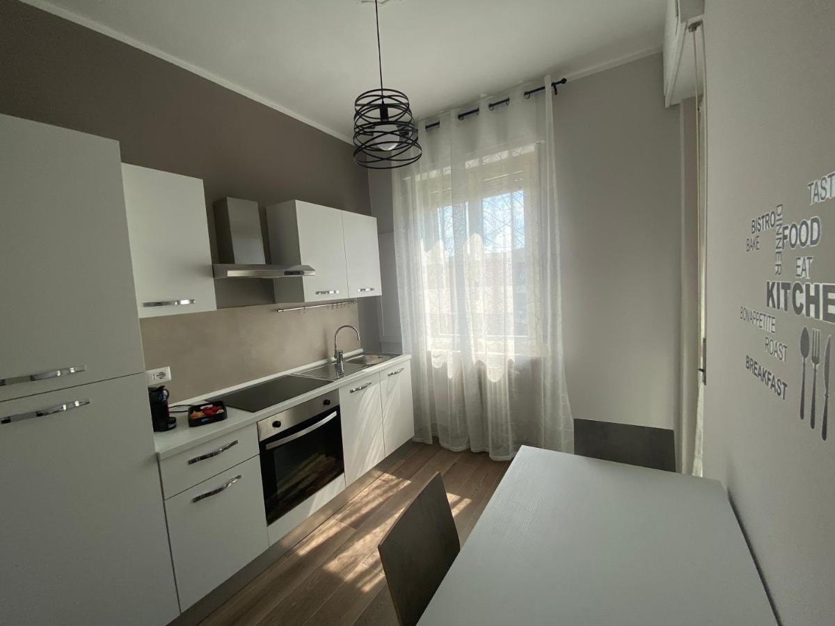 Apartamento La Casa Di Alice2 Vercelli Exterior foto