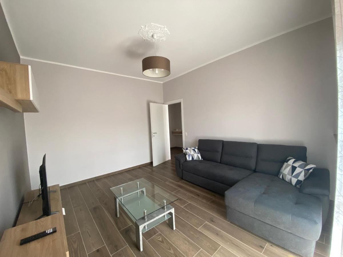 Apartamento La Casa Di Alice2 Vercelli Exterior foto