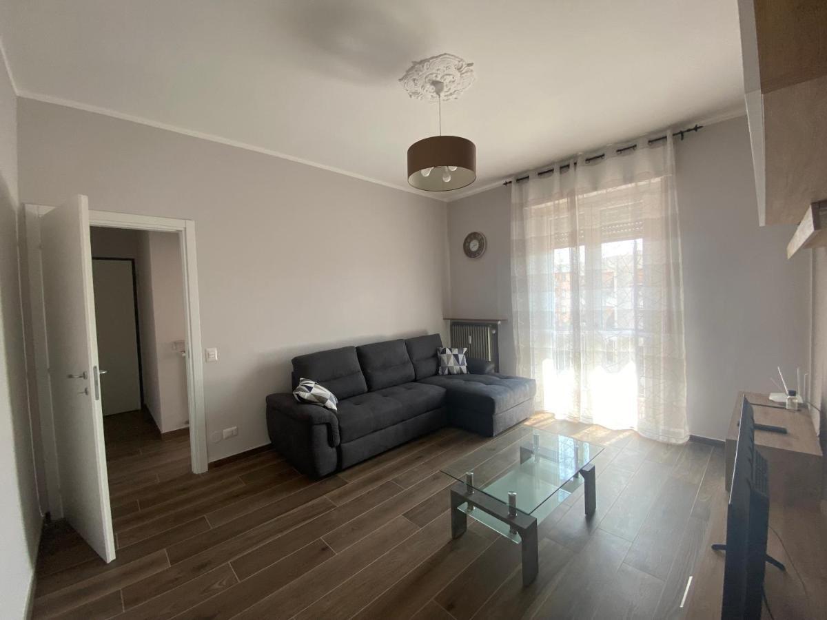 Apartamento La Casa Di Alice2 Vercelli Exterior foto